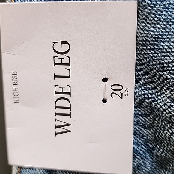 Jenee Naylor High-Rise Distressed Wide Leg Jeans NWT Future Collective - Picture 15 of 16